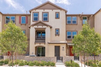 Building Photo - Brand-new must-see 3-bedroom townhome near...
