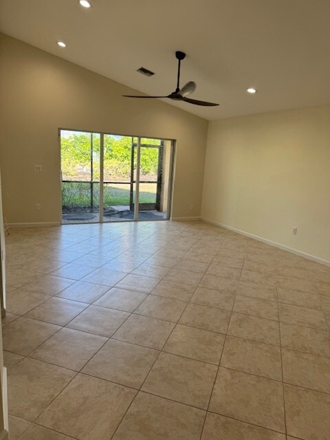 Building Photo - 11075 Lancewood St