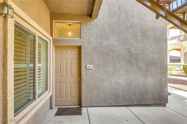 Building Photo - 8805 Jeffreys St
