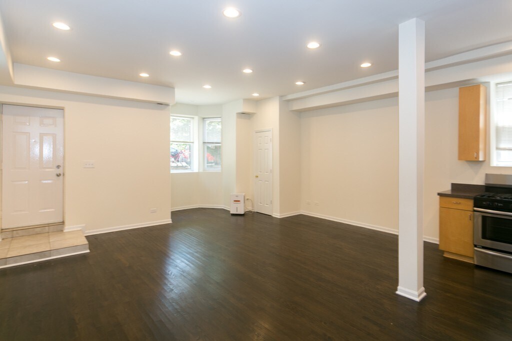 Building Photo - 2112 N Campbell Ave