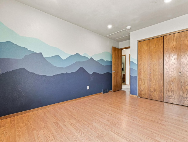 Building Photo - 1747 Sumac St