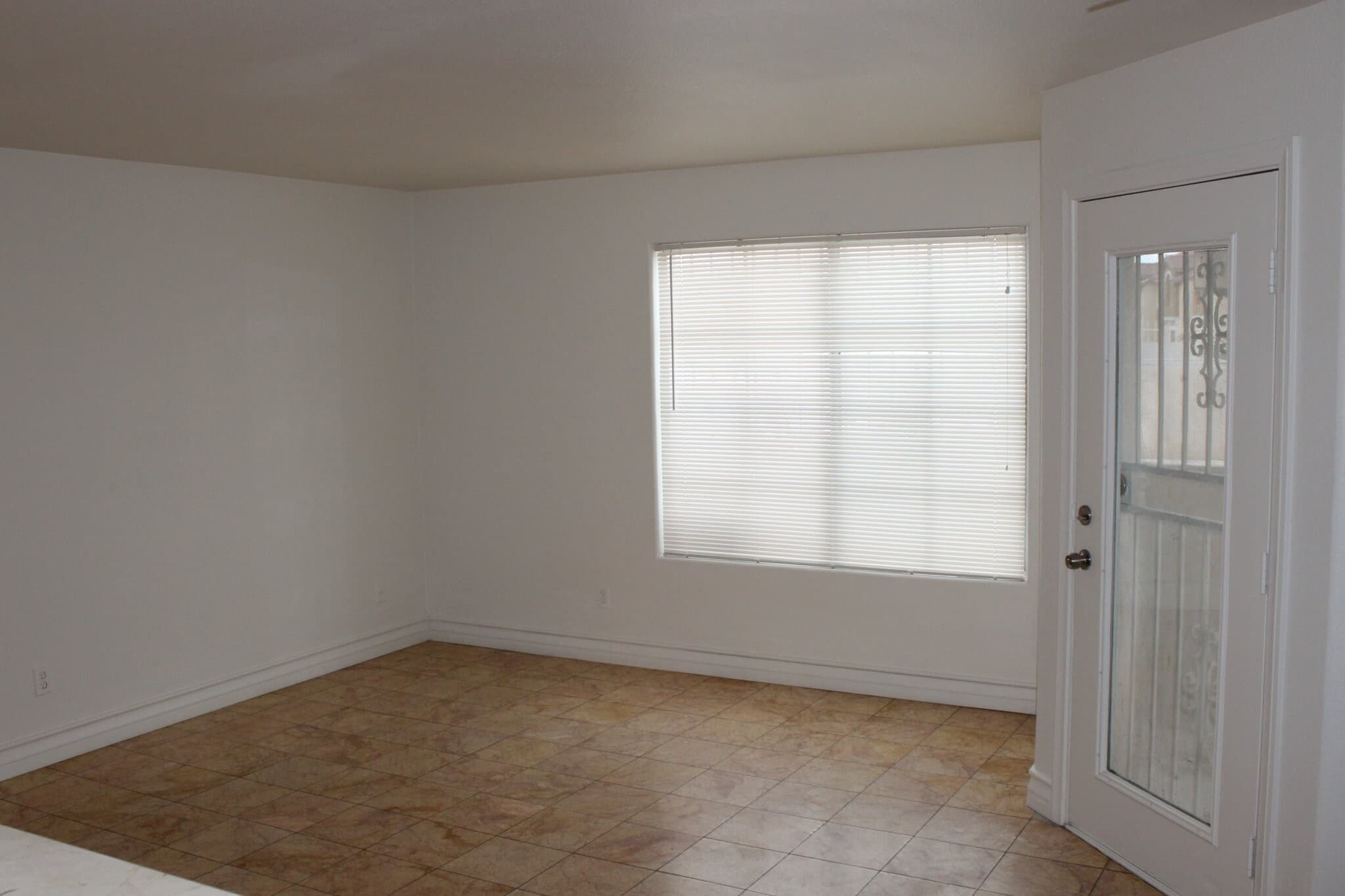 Building Photo - 1830 N Pecos Rd
