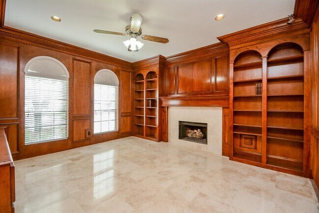 Building Photo - 17407 Widmore Pl