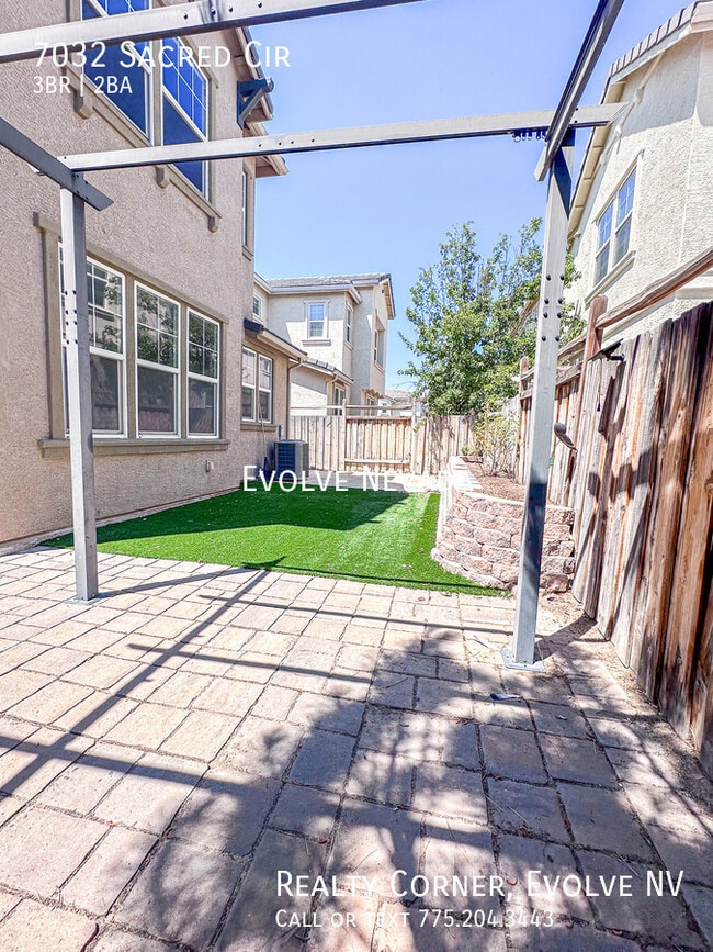 Building Photo - 7032 Sacred Cir