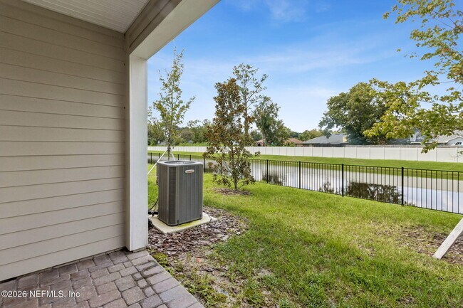 Building Photo - 7217 Sabal Ter