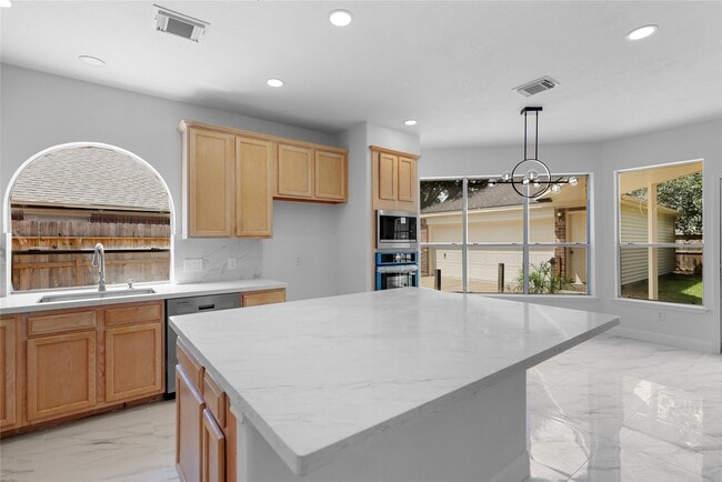 Building Photo - 1710 Cedar Cove Ct