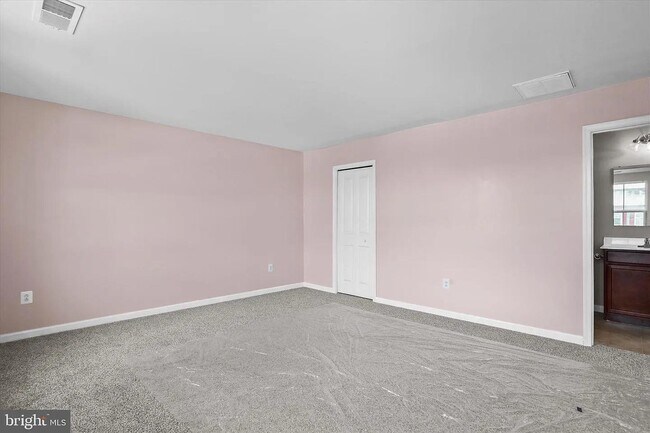 Building Photo - 125 Ceritos Trl