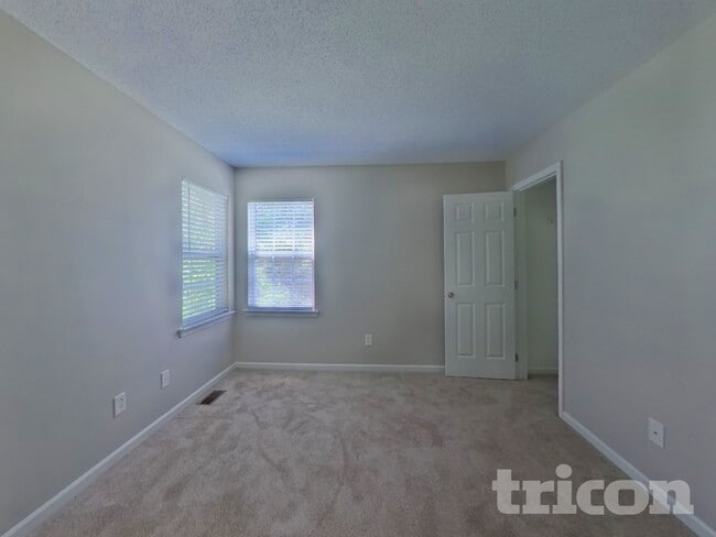 Building Photo - 1607 Bear Brook Dr