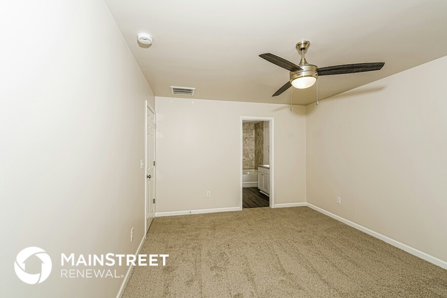 Building Photo - 148 Jonathan Dr