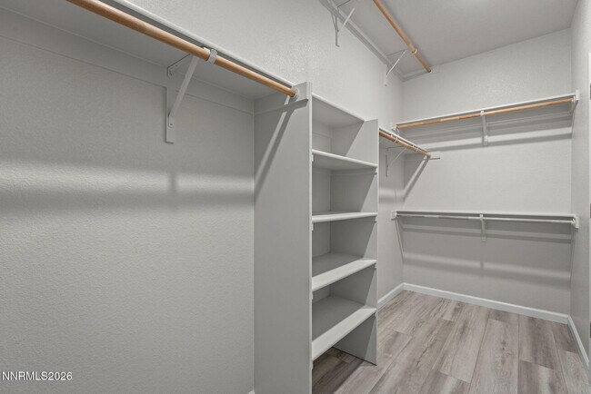 Building Photo - 7230 Treeline Ct