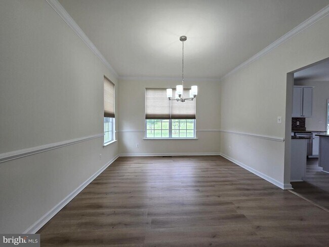 Building Photo - 173 Heartleaf Ln