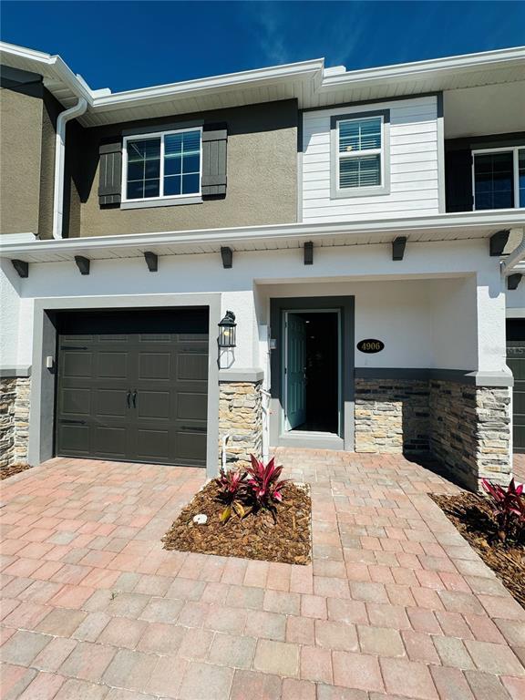 Building Photo - 4906 Livingston Ln