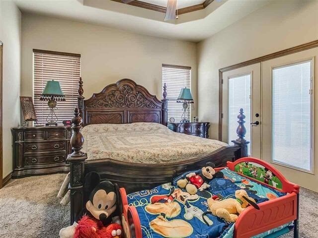 Building Photo - 202 Parkview Dr