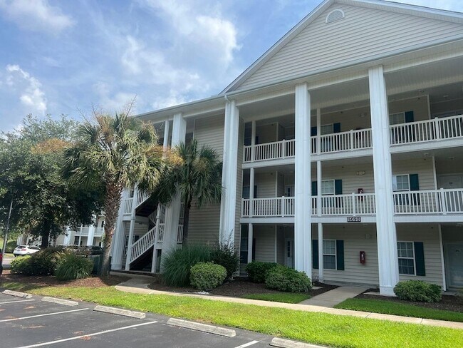 Building Photo - 5090 Windsor Green Way