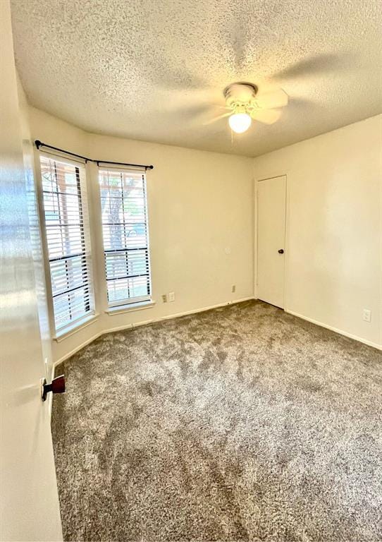 Building Photo - 3902 Stonecroft Dr