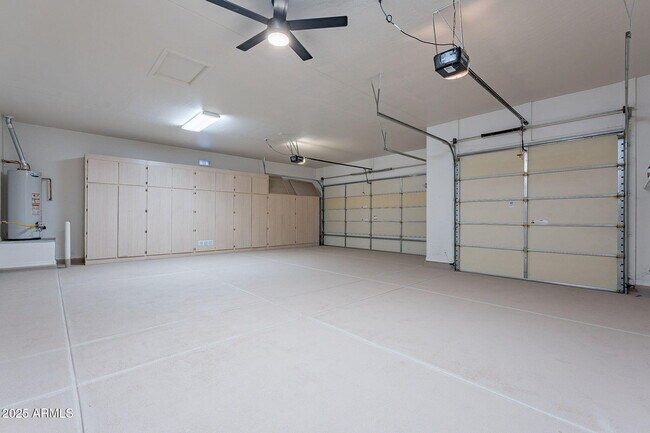 Building Photo - 19608 N Regents Park Dr