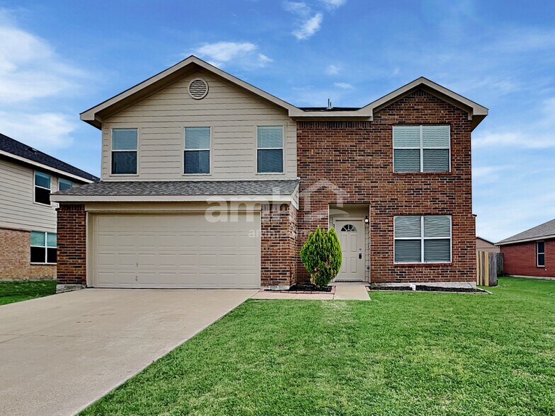 Primary Photo - 240 Equestrian Dr