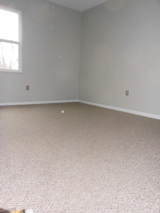 Building Photo - 1795 Laramie Drive