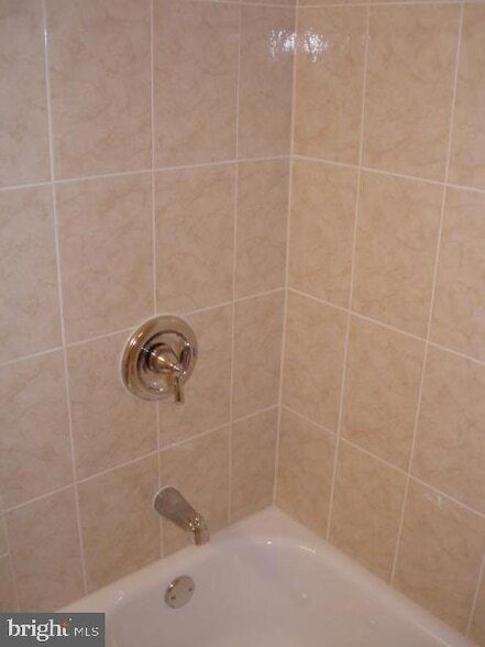 Building Photo - 1559 19th St N