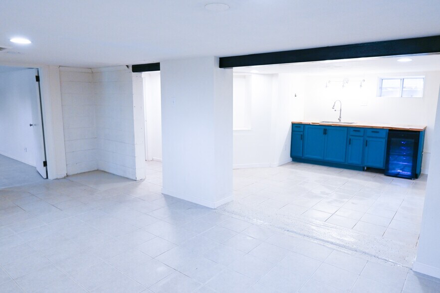 Building Photo - 6013 Patterson Ave