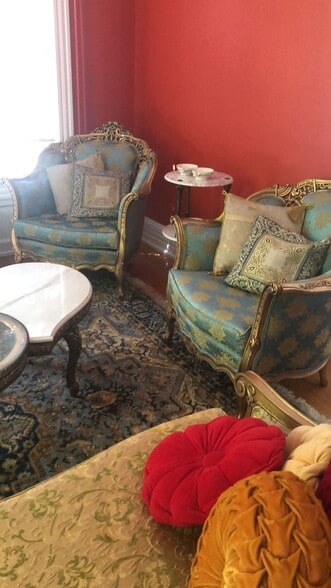 Building Photo - 51 Center St