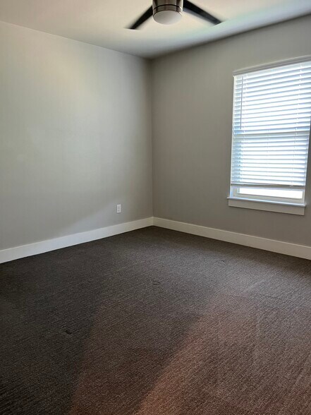 Guest Bedroom - 10660 Brothers Ln