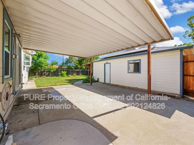 Building Photo - 4741 60th St