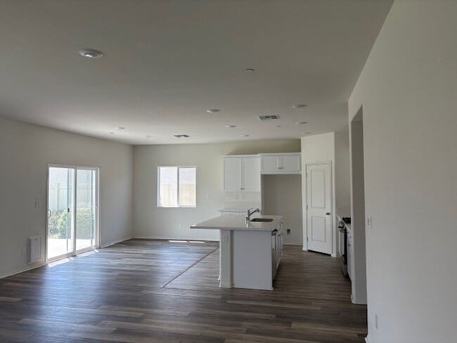 Building Photo - 3 Bedroom + Office, 2 Bath Home with Solar...