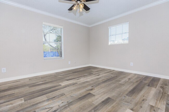 Building Photo - Step Into Style – Upscale Living Starts Now!