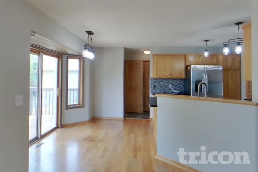 Building Photo - 1230 Varner Way