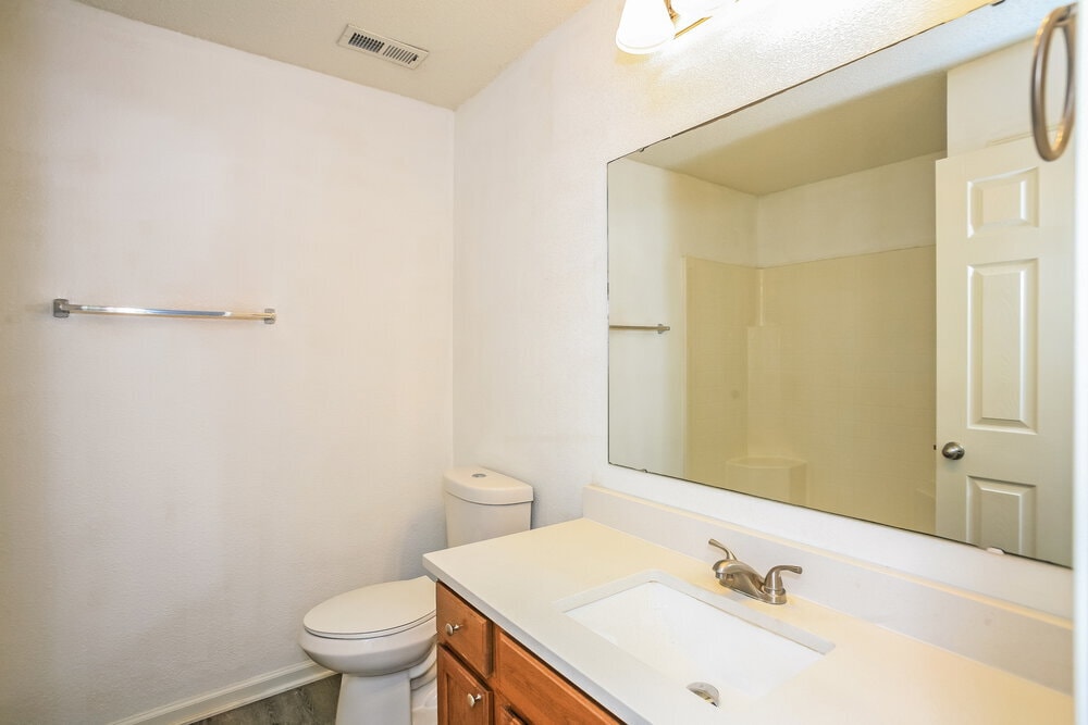 Building Photo - 5614 Sweet River Dr