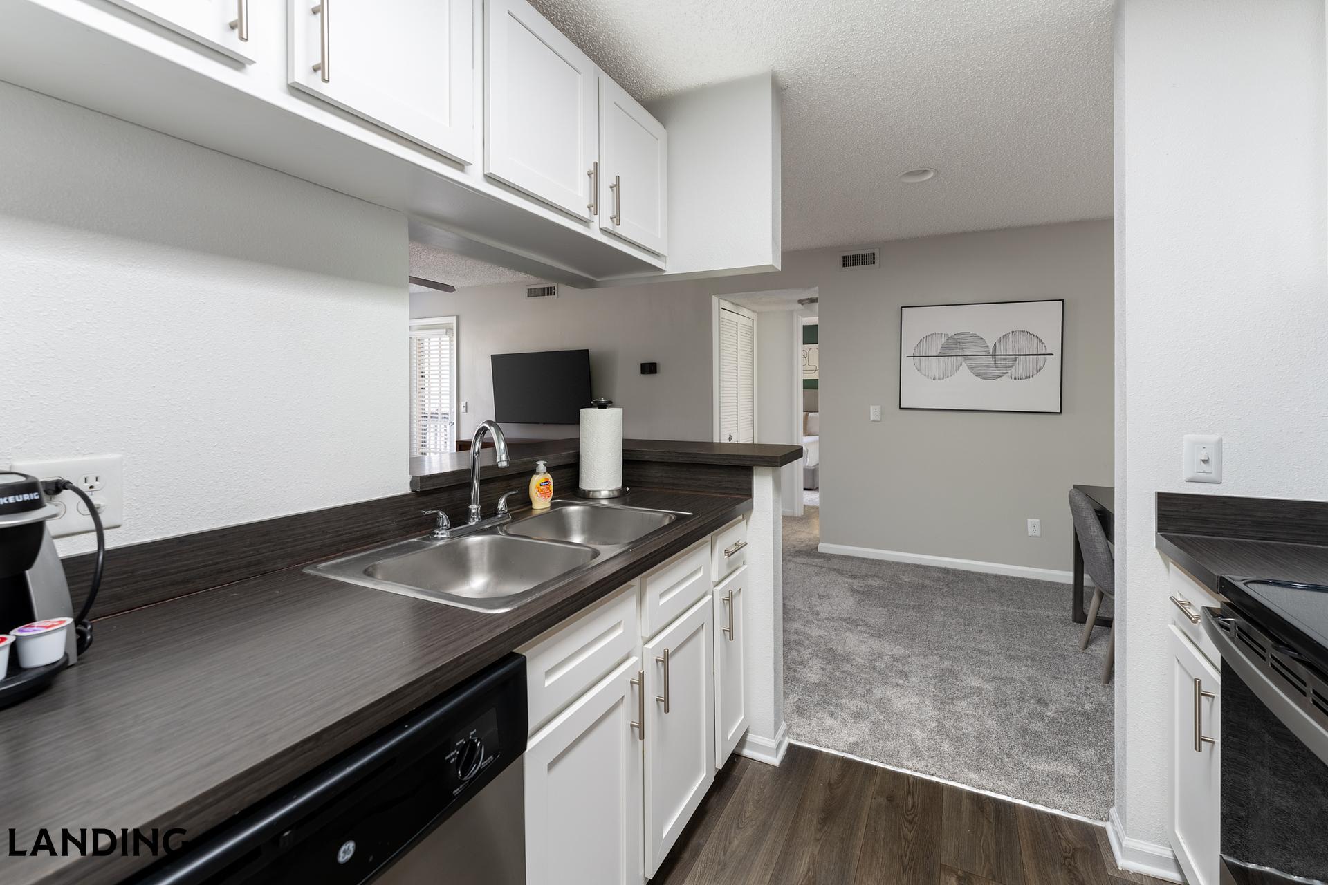 Building Photo - 10263 Whispering Forest Dr