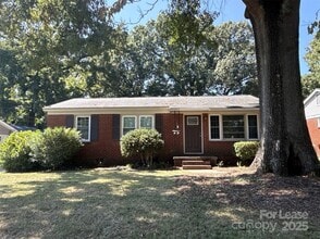 Building Photo - 4820 Charleston Dr