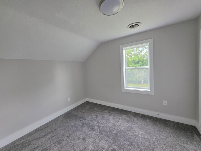 Building Photo - 2340 S Anthony Blvd