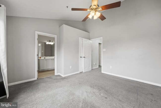 Building Photo - 703 Horse Chestnut Ct