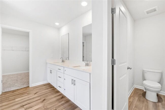 Building Photo - 5021 Silver Canoe Wy