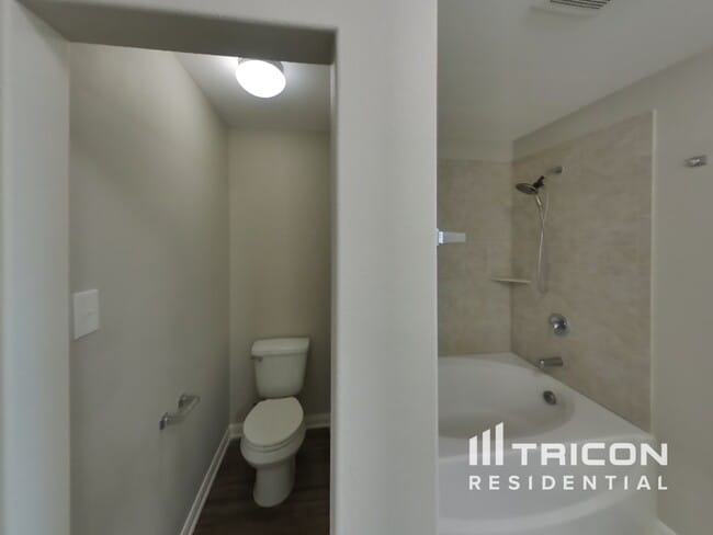 Building Photo - 1517 Millennium Dr