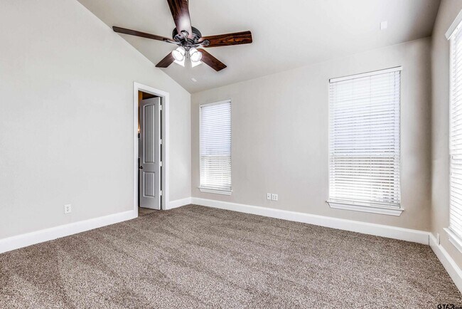 Building Photo - 12579 Kara Lynn Place