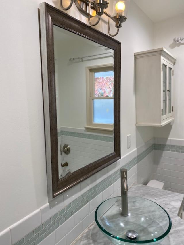 Building Photo - 2601 Castle Heights Pl