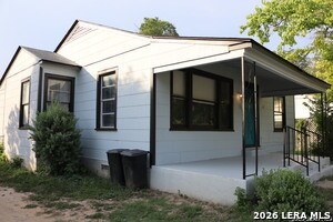 Building Photo - 203 Brooks Ave
