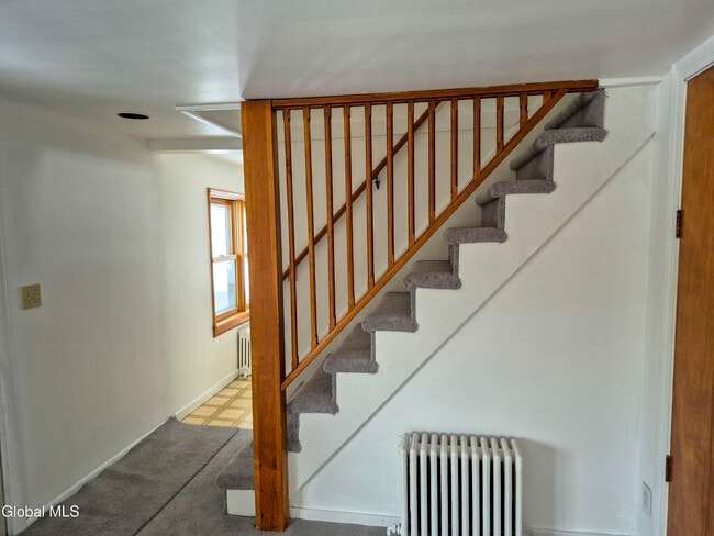 Building Photo - 160 Old Plant Rd