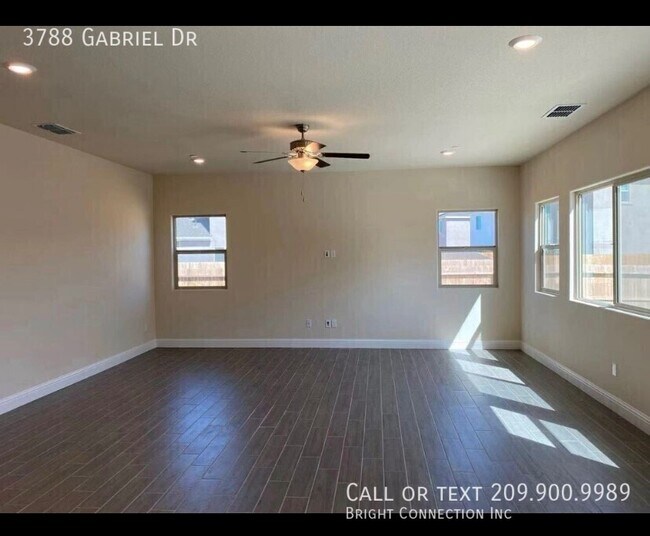 Building Photo - 3788 Gabriel Dr