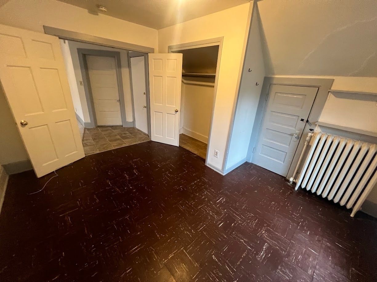 Building Photo - 221 N Livingston St