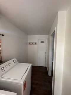 Building Photo - 1100 W 48th St