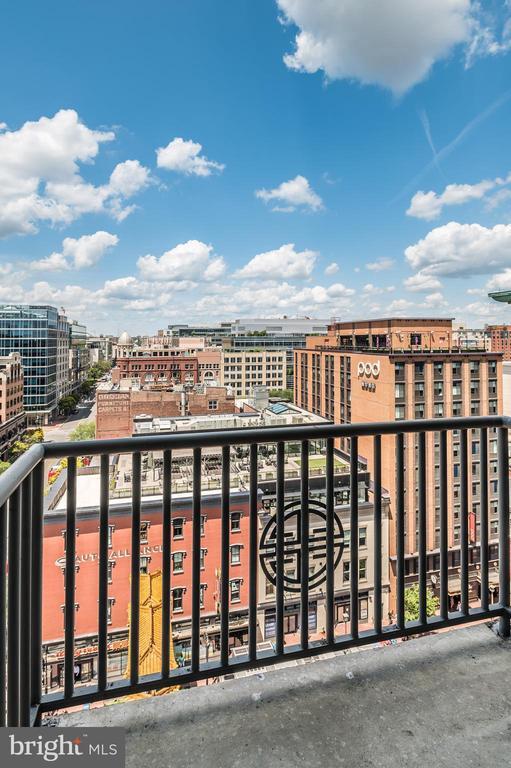 Building Photo - 777 7th St NW