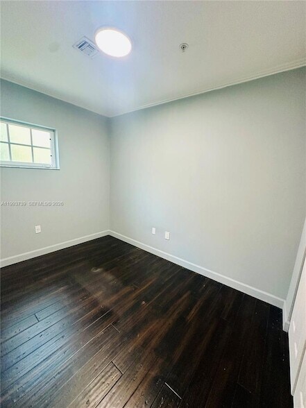 Building Photo - 600 Euclid Ave