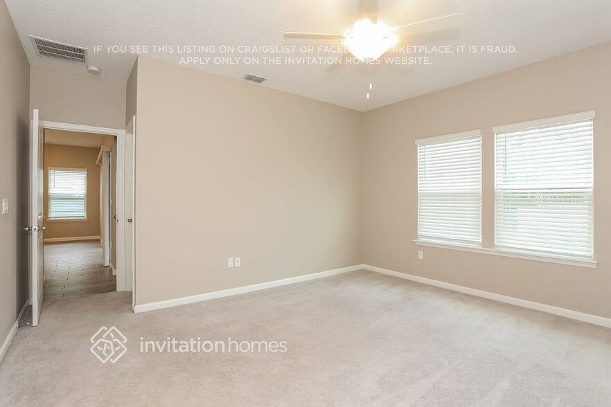 Building Photo - 10051 Lemon Grass Ln