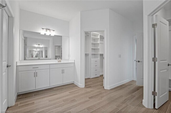 Building Photo - 1779 Hagen Ct