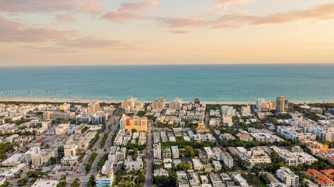 Building Photo - 450 Alton Rd