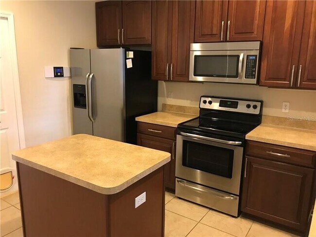 Building Photo - 2628 Corona Borealis Dr
